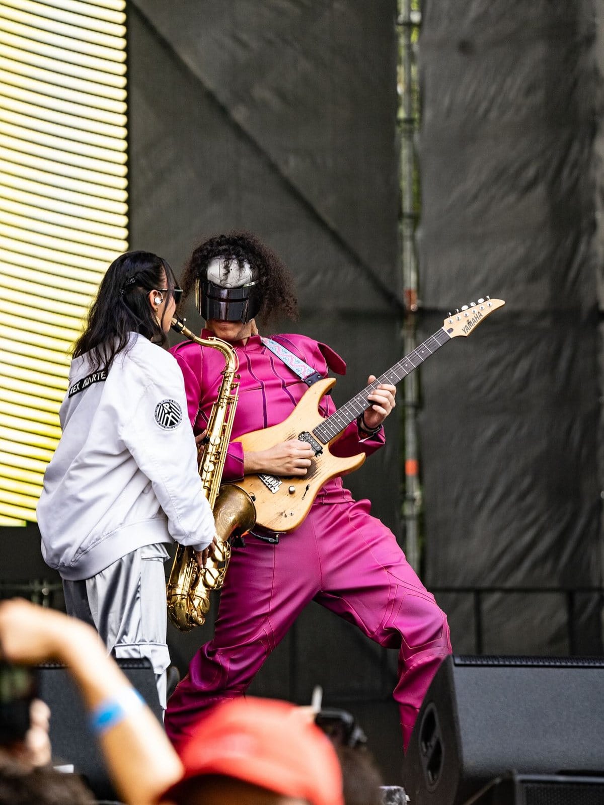 Saxofón y guitarra en el Escenario Eco